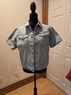 NWT G-Star RAW Arc Short Sleeve Denim Jacket Light Wash Women’s Size M
